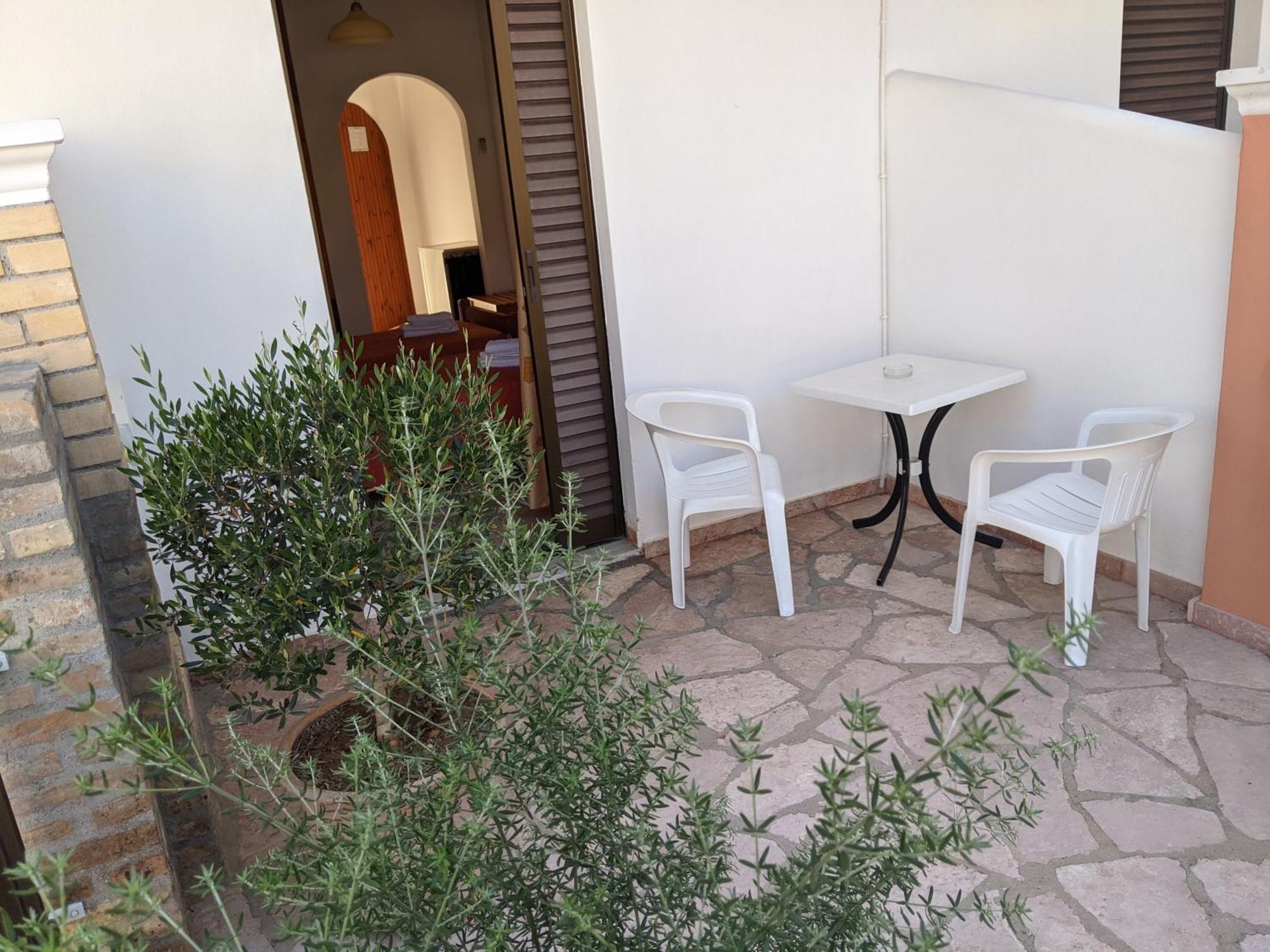 Hotel Omirico Gouvia Oda fotoğraf